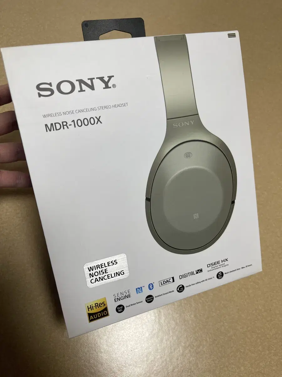 SONY MDR-1000X 노이즈캔슬링 헤드셋